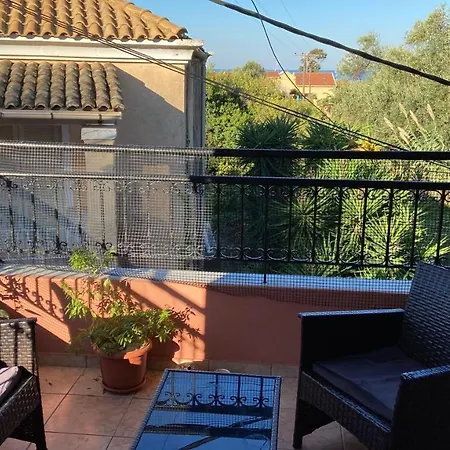 Aeleni Apartment *